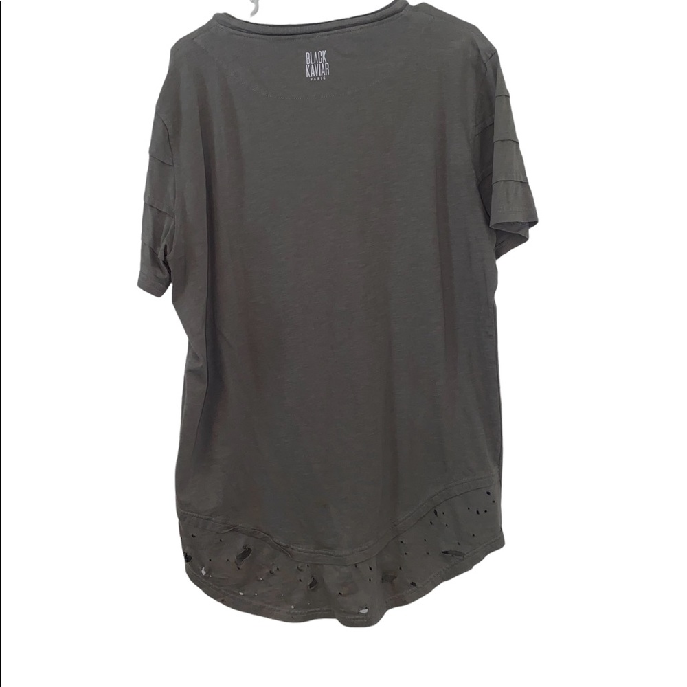 Black Kaviar Mens distressed tee